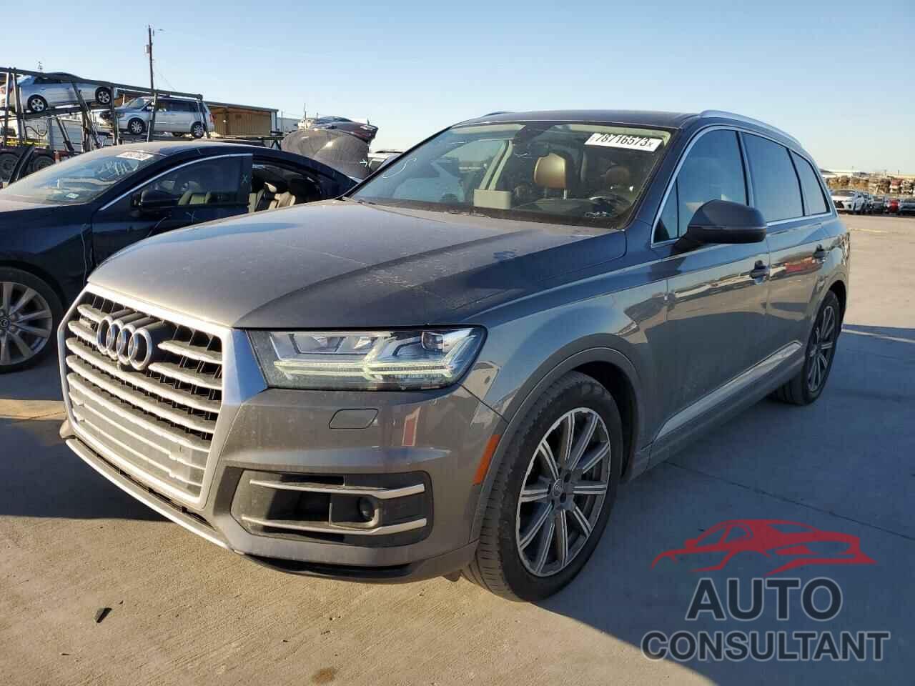 AUDI Q7 2017 - WA1VABF71HD032229