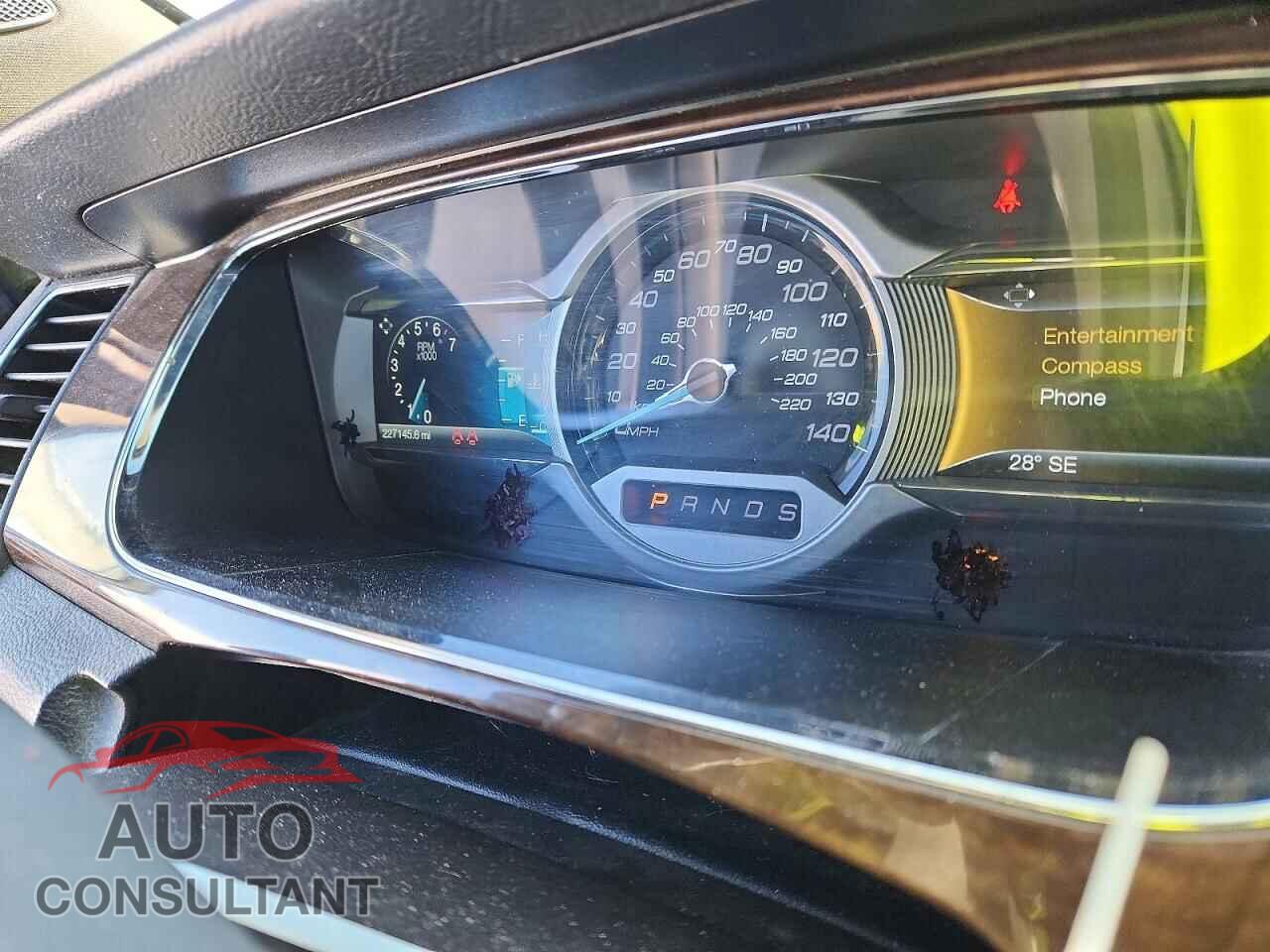 FORD TAURUS 2015 - 1FAHP2F87FG108788