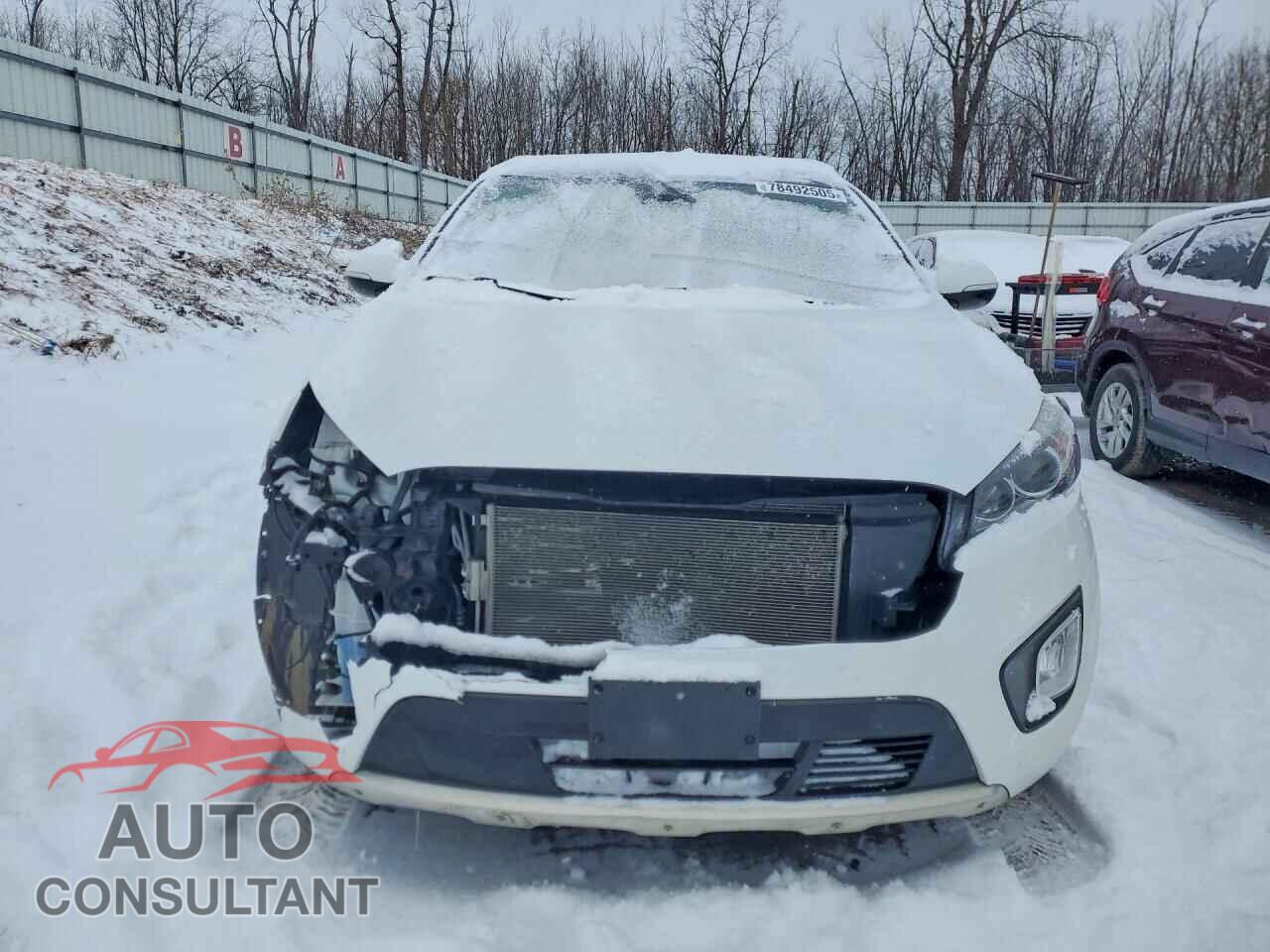 KIA SORENTO 2017 - 5XYPKDA59HG305352