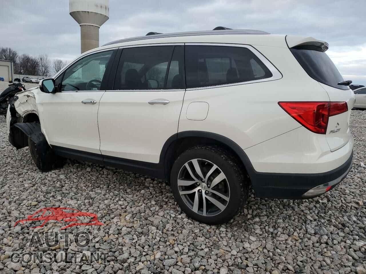 HONDA PILOT 2018 - 5FNYF6H96JB012101