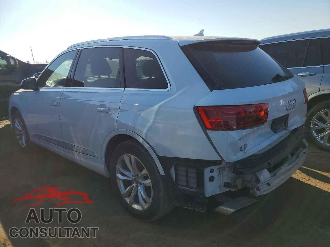 AUDI Q7 2018 - WA1LAAF77JD044120