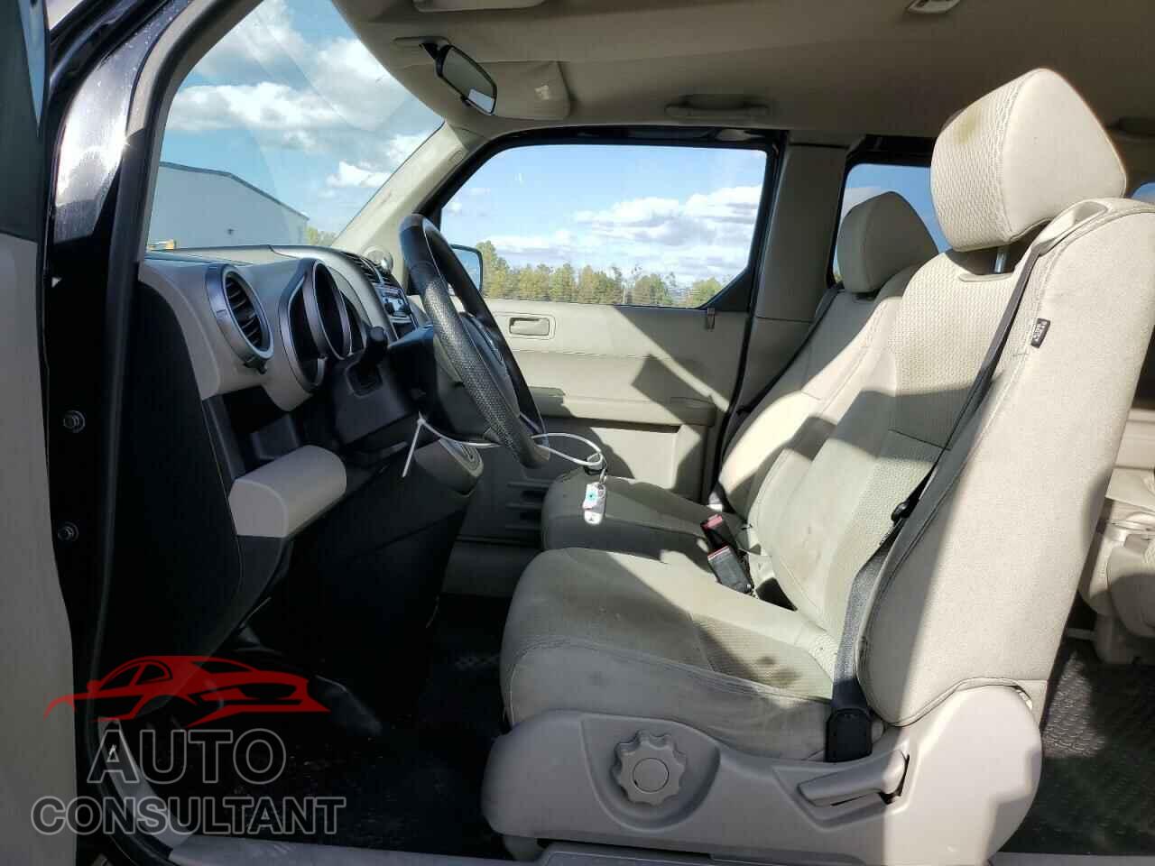 HONDA ELEMENT 2011 - 5J6YH1H34BL002233