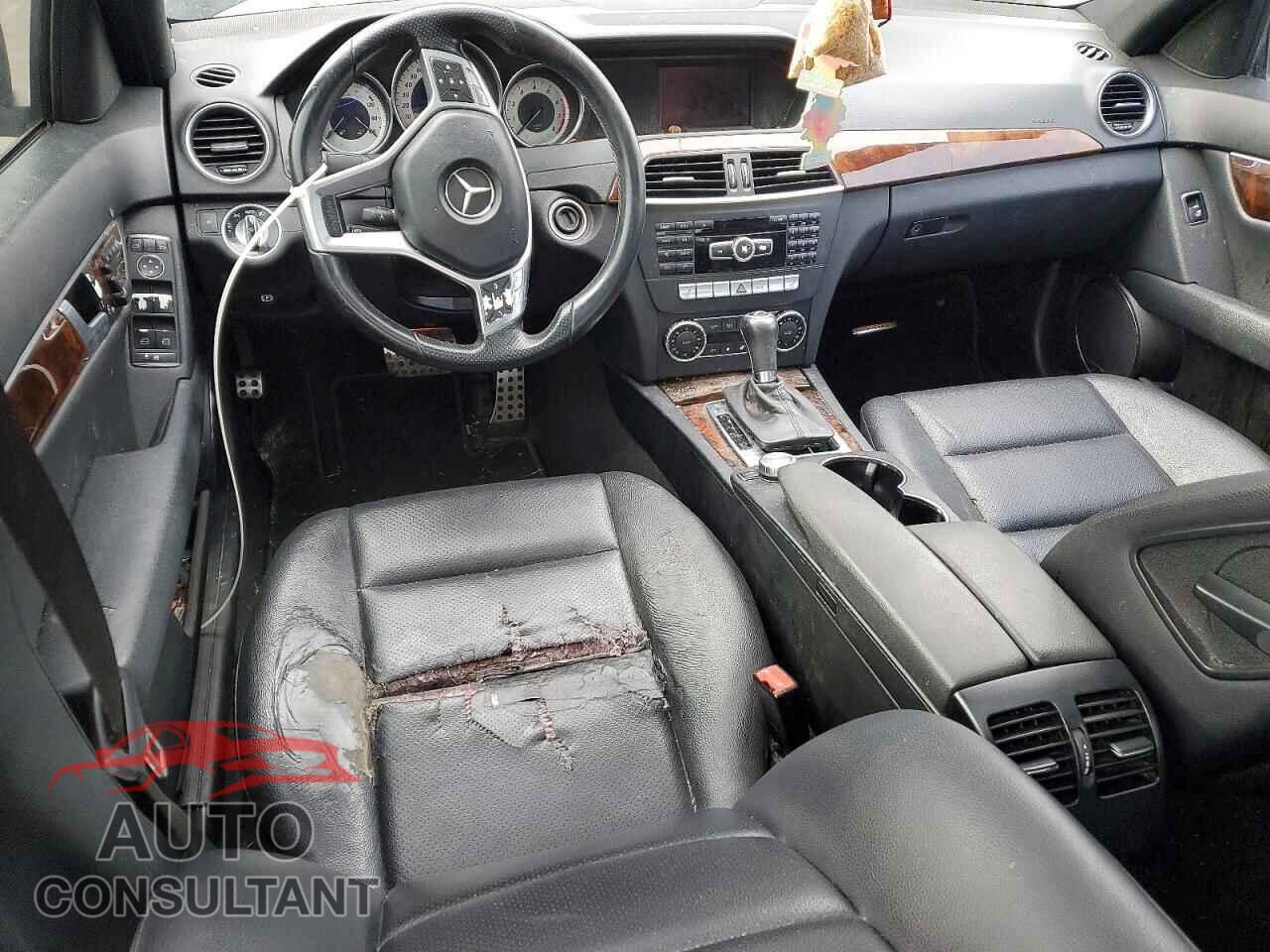 MERCEDES-BENZ C-CLASS 2013 - WDDGF8AB5DA803419