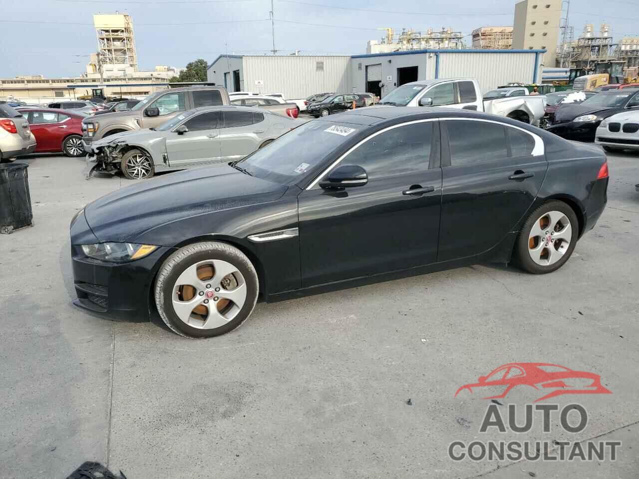 JAGUAR XE 2018 - SAJAR4FX9JCP27936