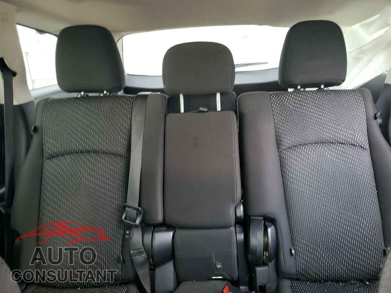 DODGE JOURNEY 2020 - 3C4PDCAB1LT194694