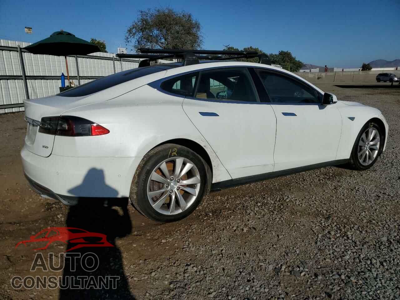TESLA MODEL S 2016 - 5YJSA1E2XGF128635