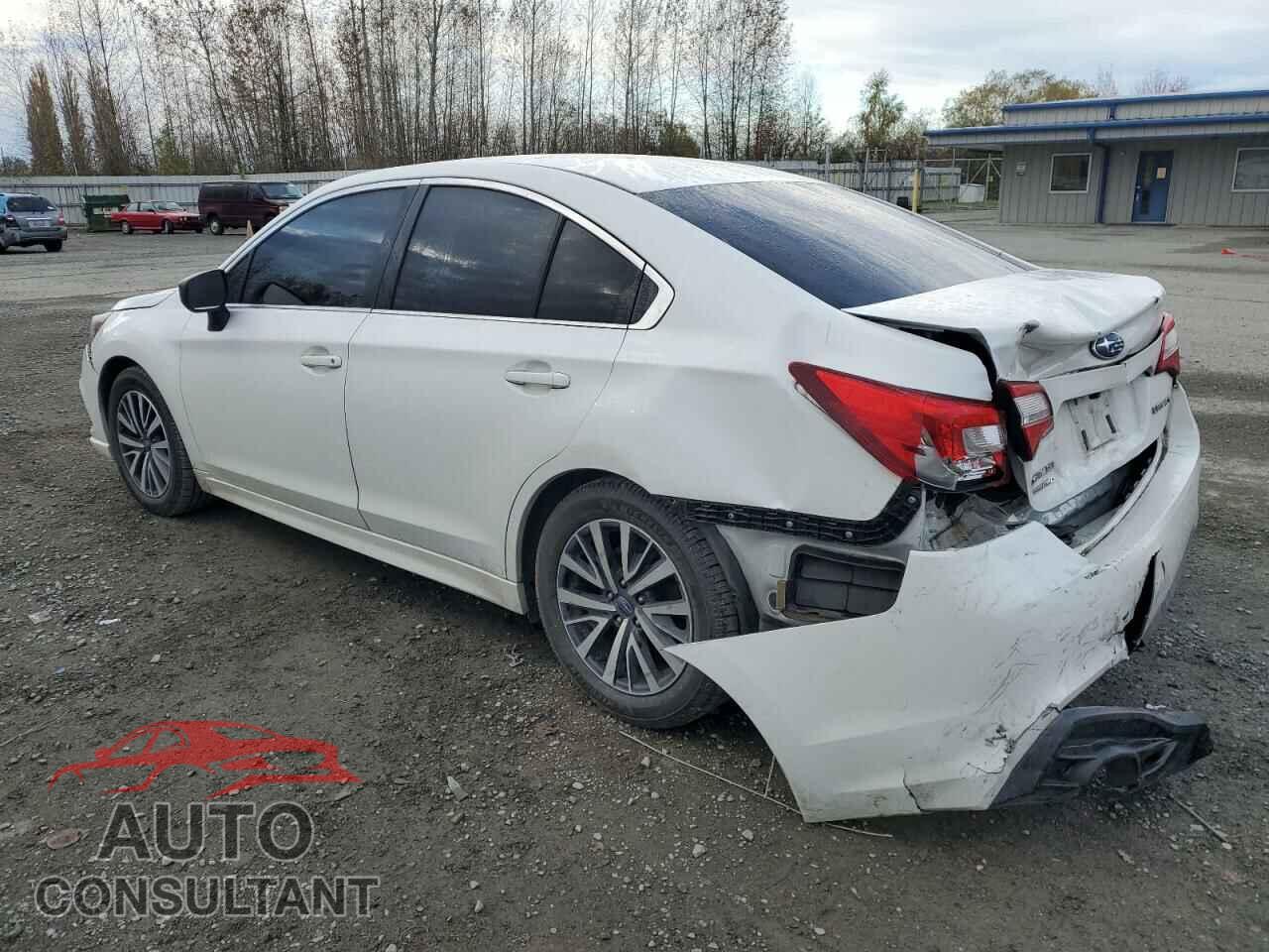SUBARU LEGACY 2018 - 4S3BNAB62J3036743