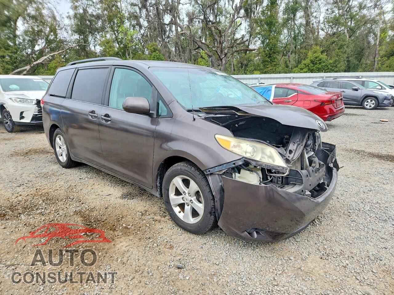 TOYOTA SIENNA 2012 - 5TDKK3DC7CS202182