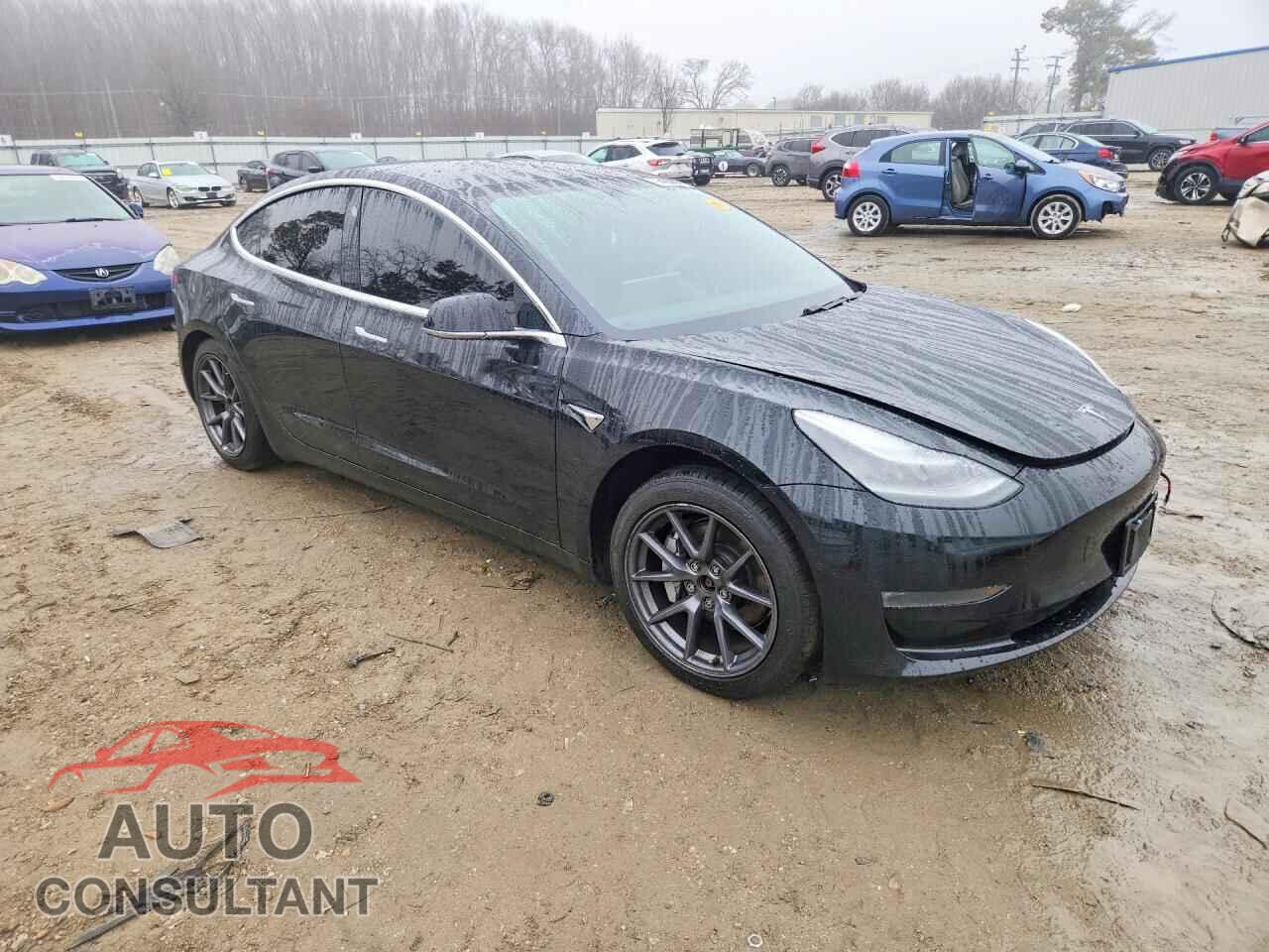 TESLA MODEL 3 2019 - 5YJ3E1EB5KF385557