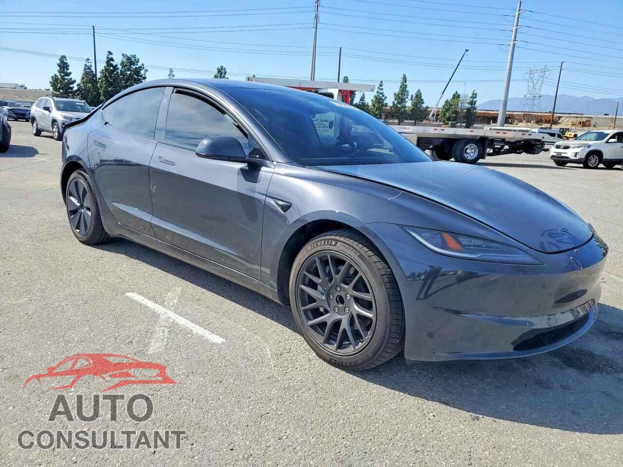 TESLA MODEL 3 2026 - 5YJ3E1EA9TF123761