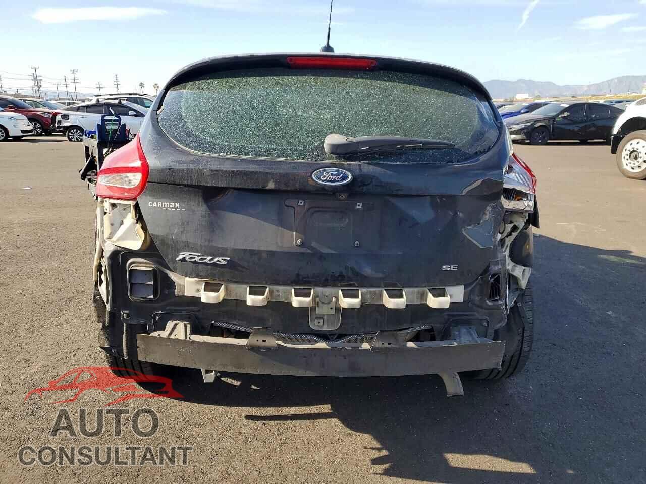FORD FOCUS 2017 - 1FADP3K21HL231549