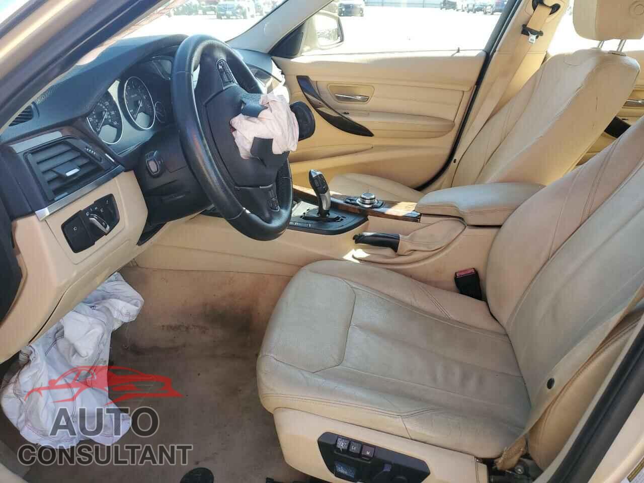 BMW 3 SERIES 2013 - WBA3A5C55DF357513
