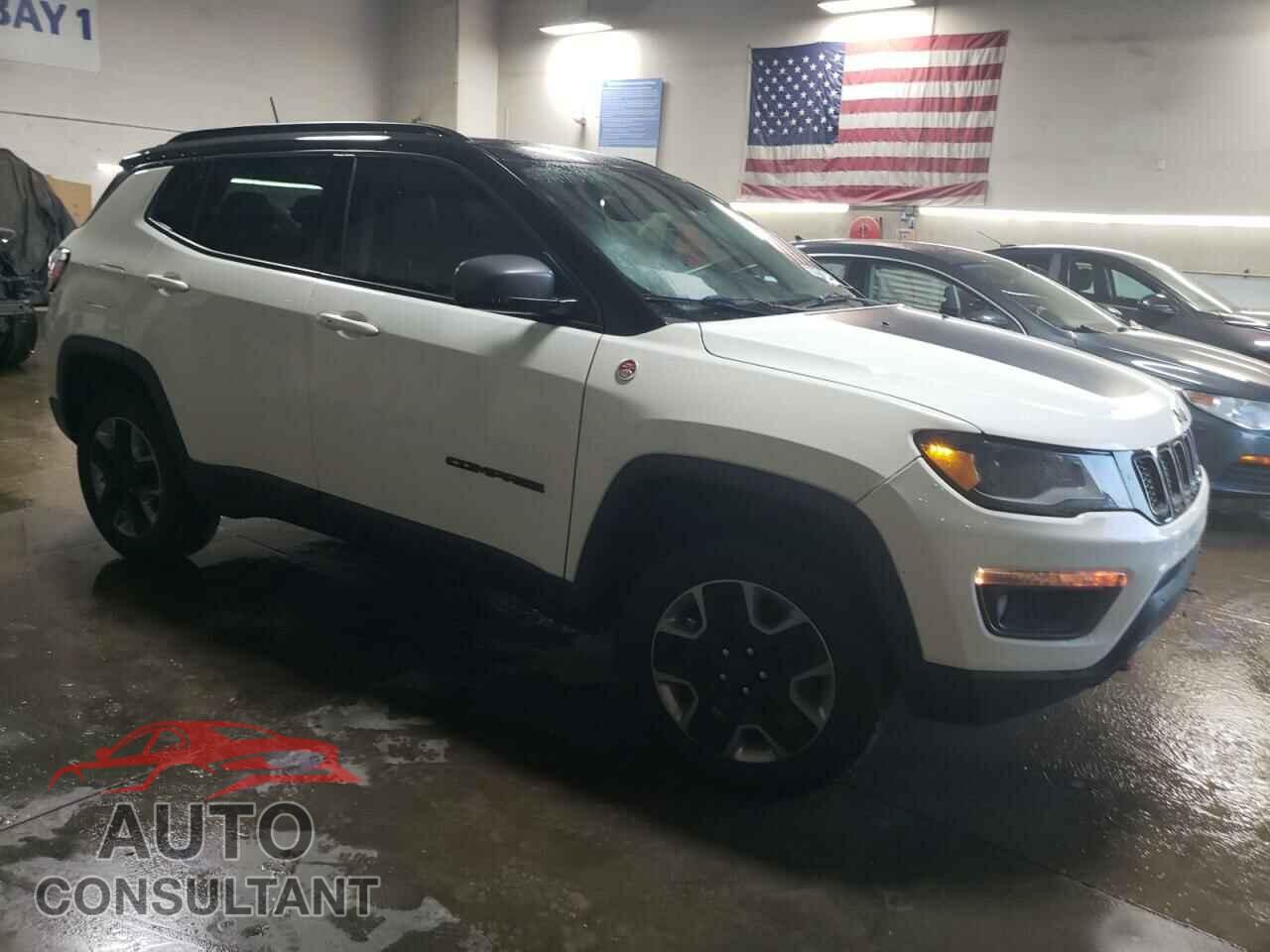 JEEP COMPASS 2017 - 3C4NJDDBXHT656579