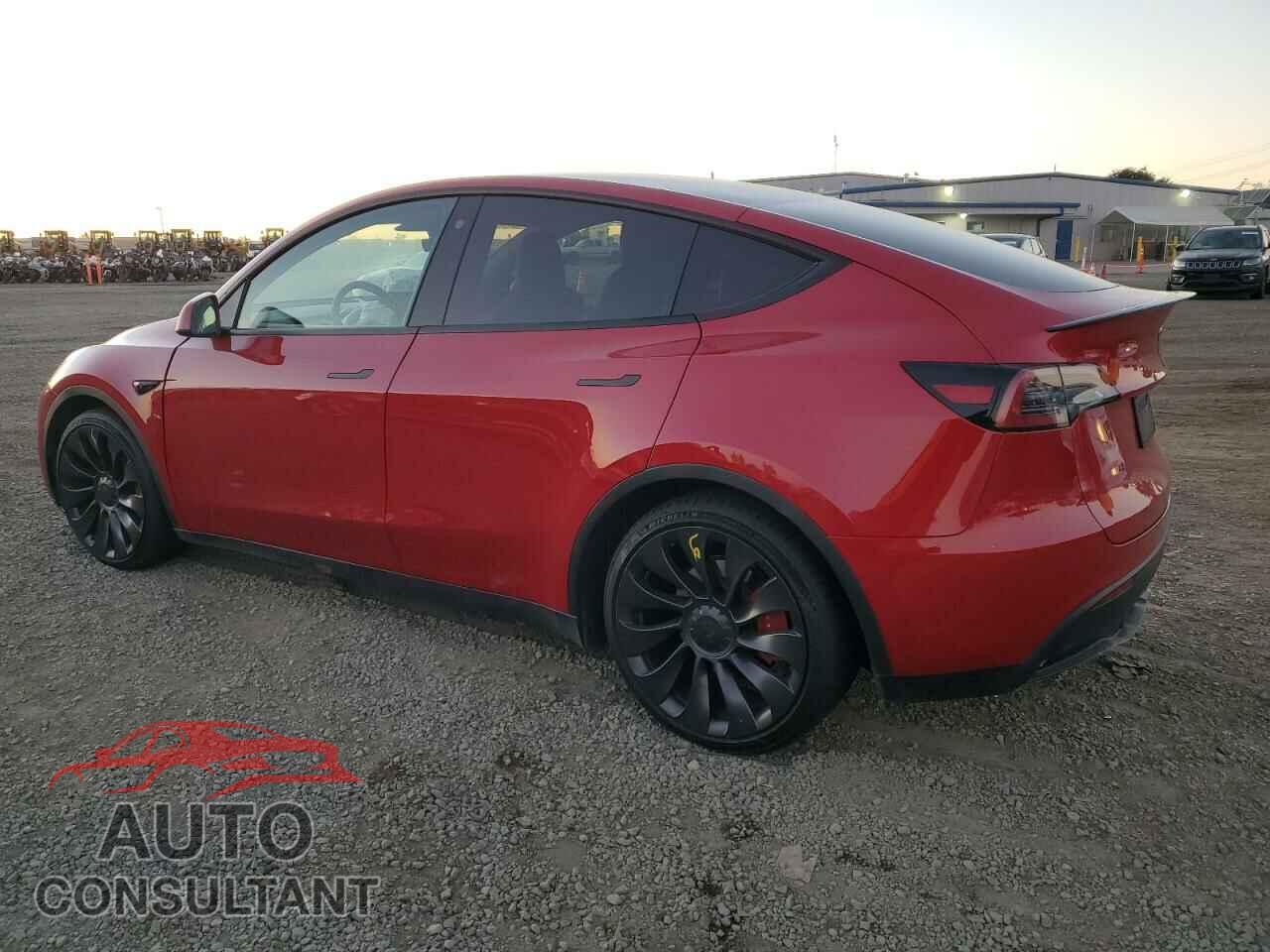 TESLA MODEL Y 2023 - 7SAYGDEF2PF615540