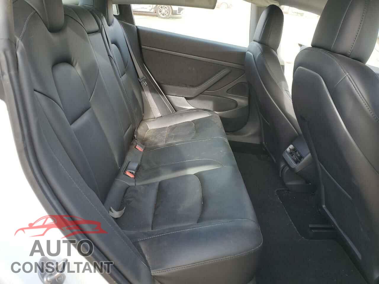 TESLA MODEL 3 2021 - 5YJ3E1EA4MF908237