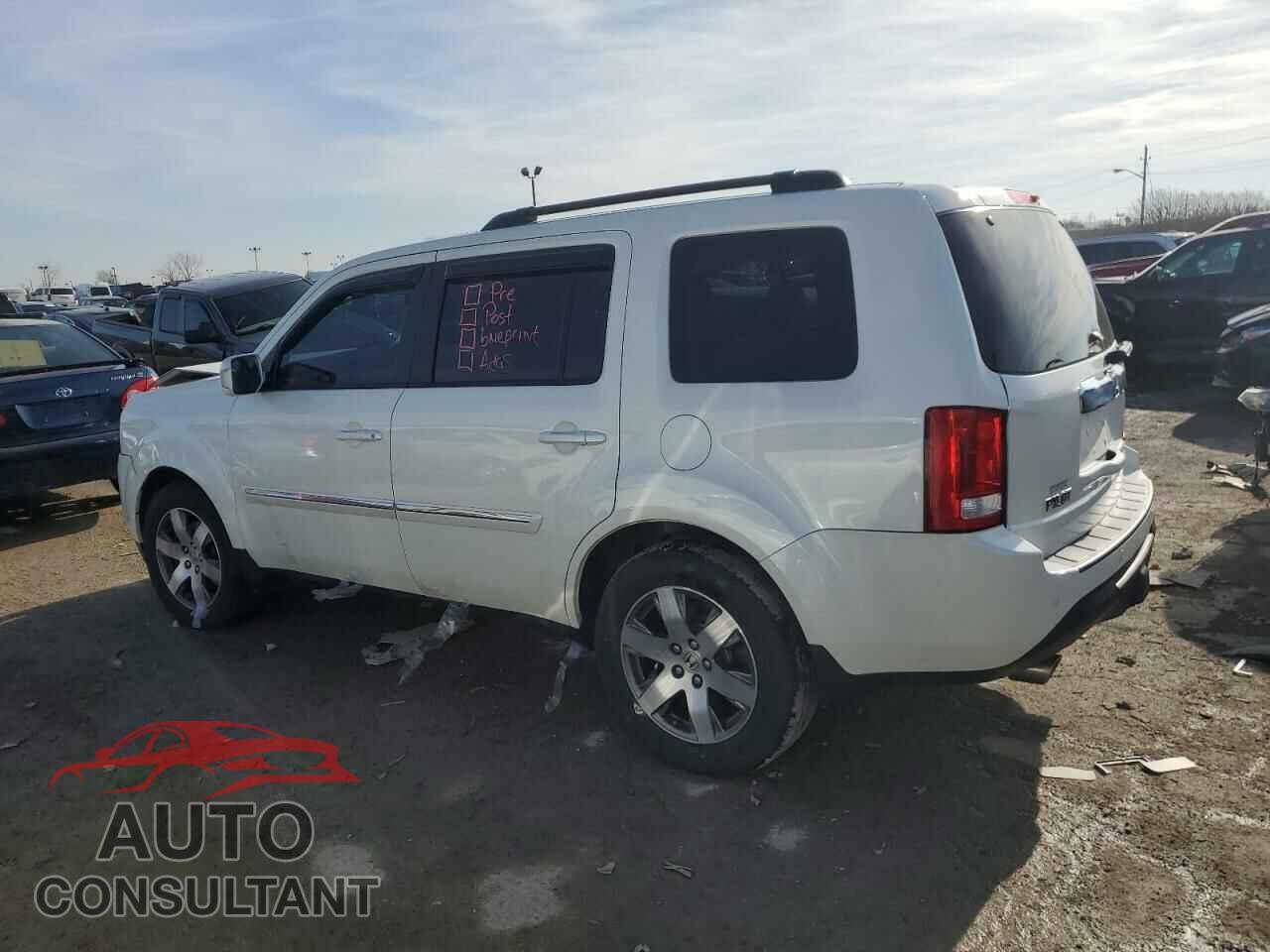 HONDA PILOT 2015 - 5FNYF4H90FB054467
