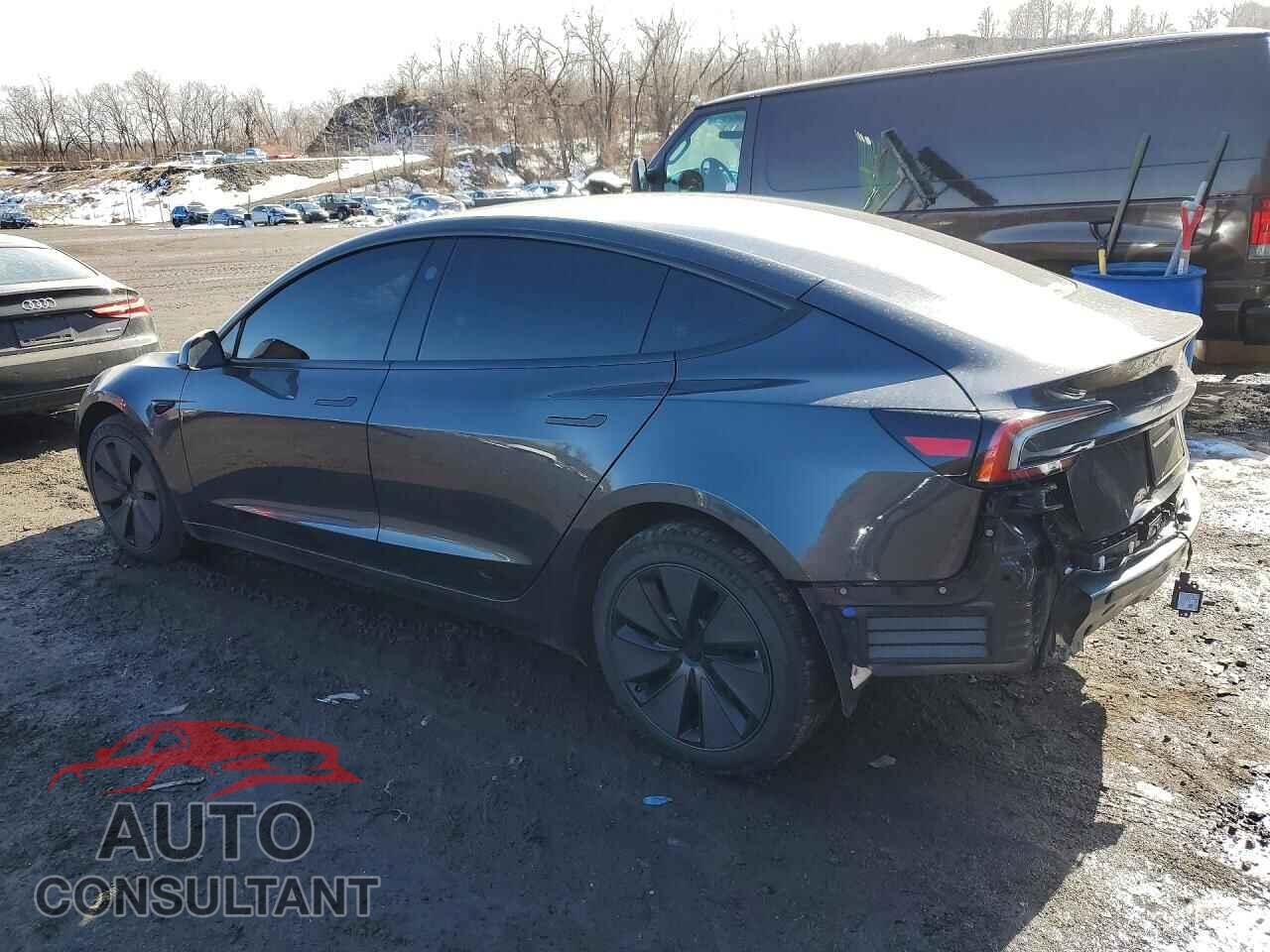 TESLA MODEL 3 2026 - 5YJ3E1EAXTF117273