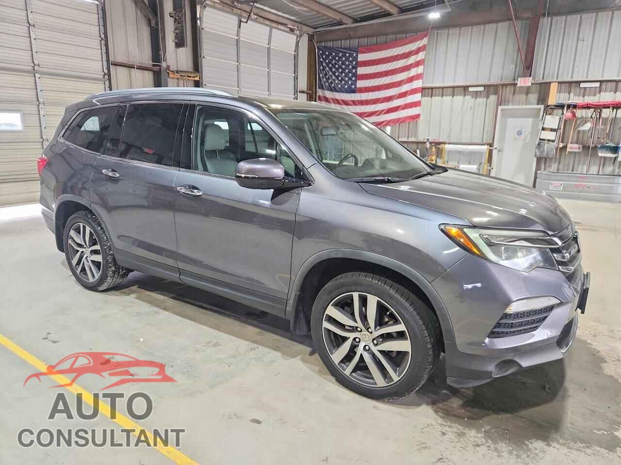 HONDA PILOT 2017 - 5FNYF6H07HB000843