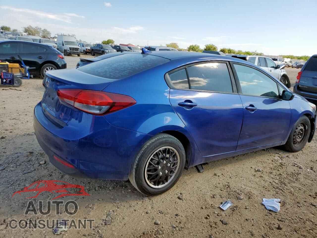 KIA FORTE 2018 - 3KPFK4A73JE262174