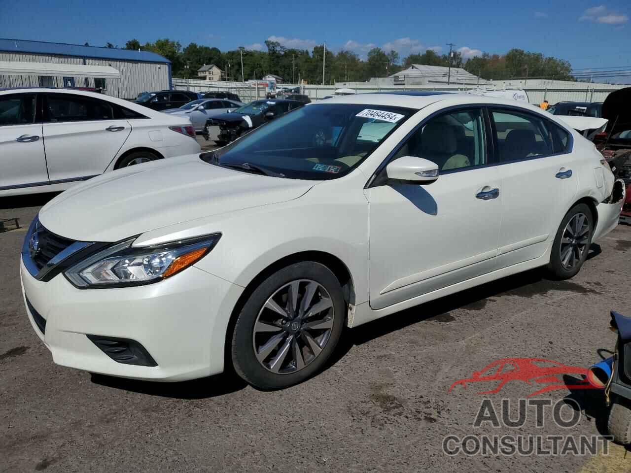 NISSAN ALTIMA 2017 - 1N4AL3AP1HC138283