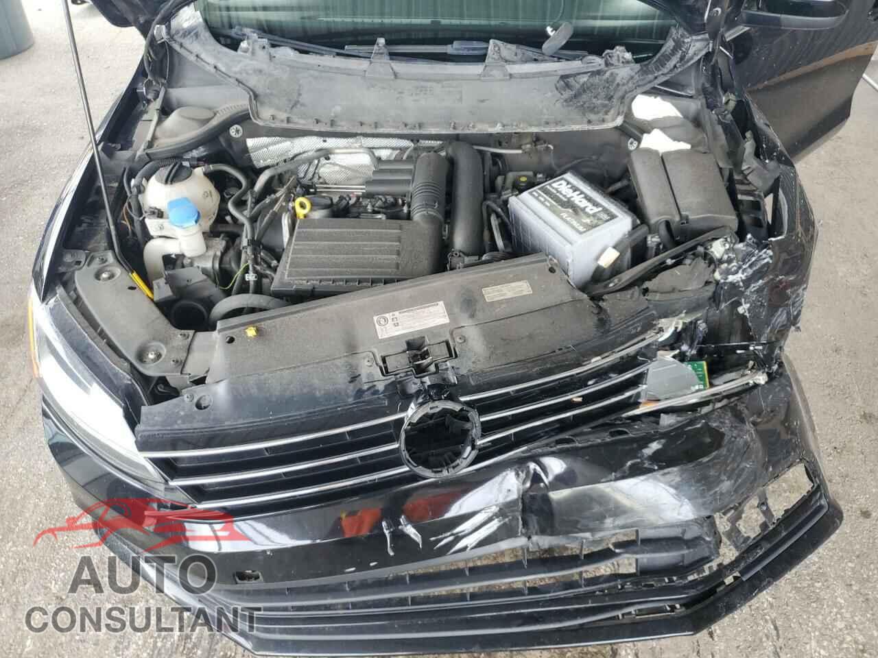 VOLKSWAGEN JETTA 2017 - 3VW2B7AJ5HM361183