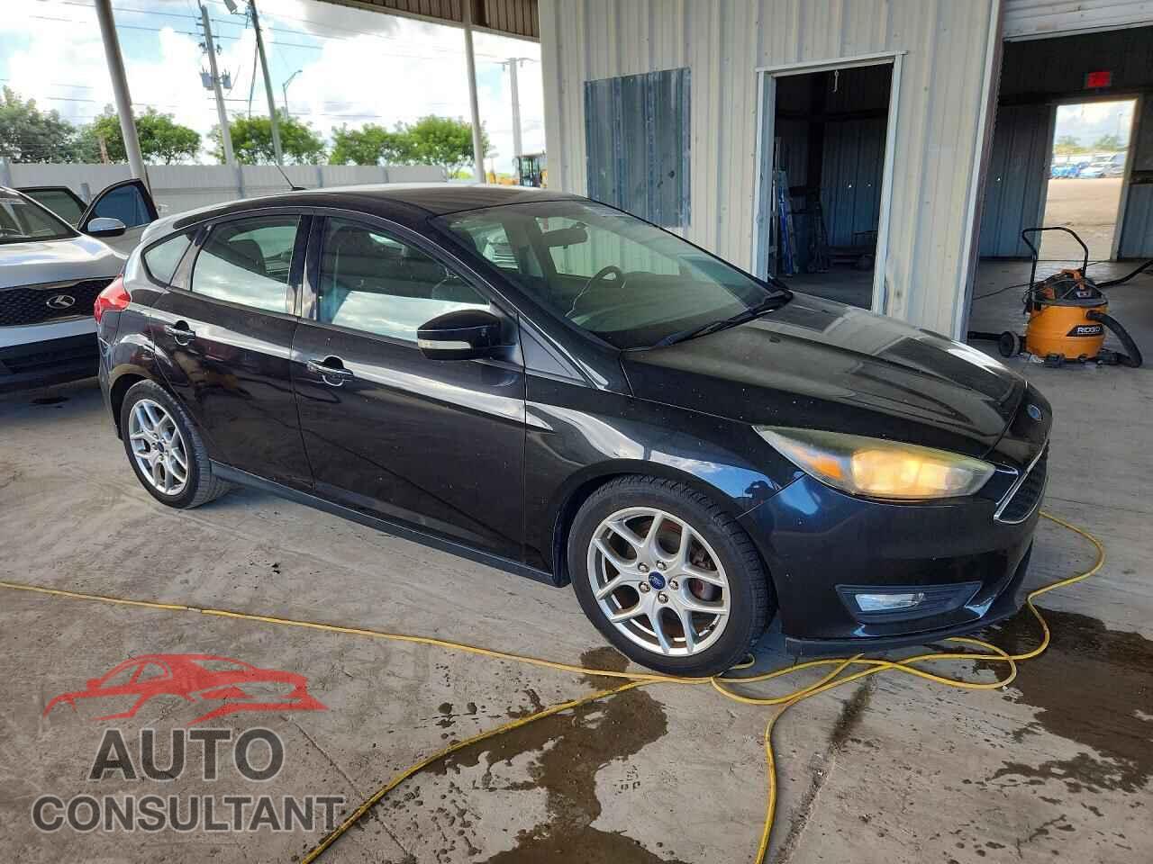 FORD FOCUS 2015 - 1FADP3K2XFL345515