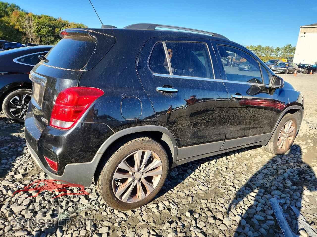 CHEVROLET TRAX 2017 - 3GNCJRSB3HL148467