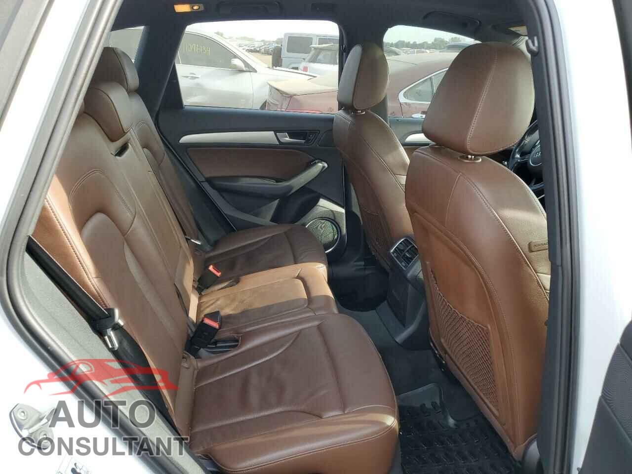 AUDI Q5 2017 - WA1M2AFP6HA044025