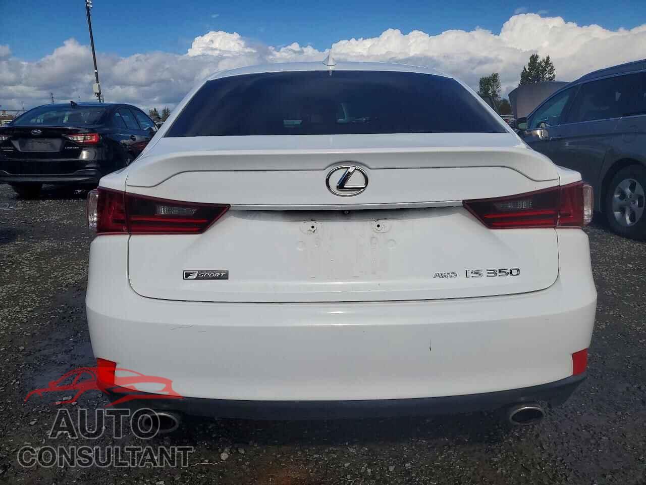 LEXUS IS 2015 - JTHCE1D26F5007299