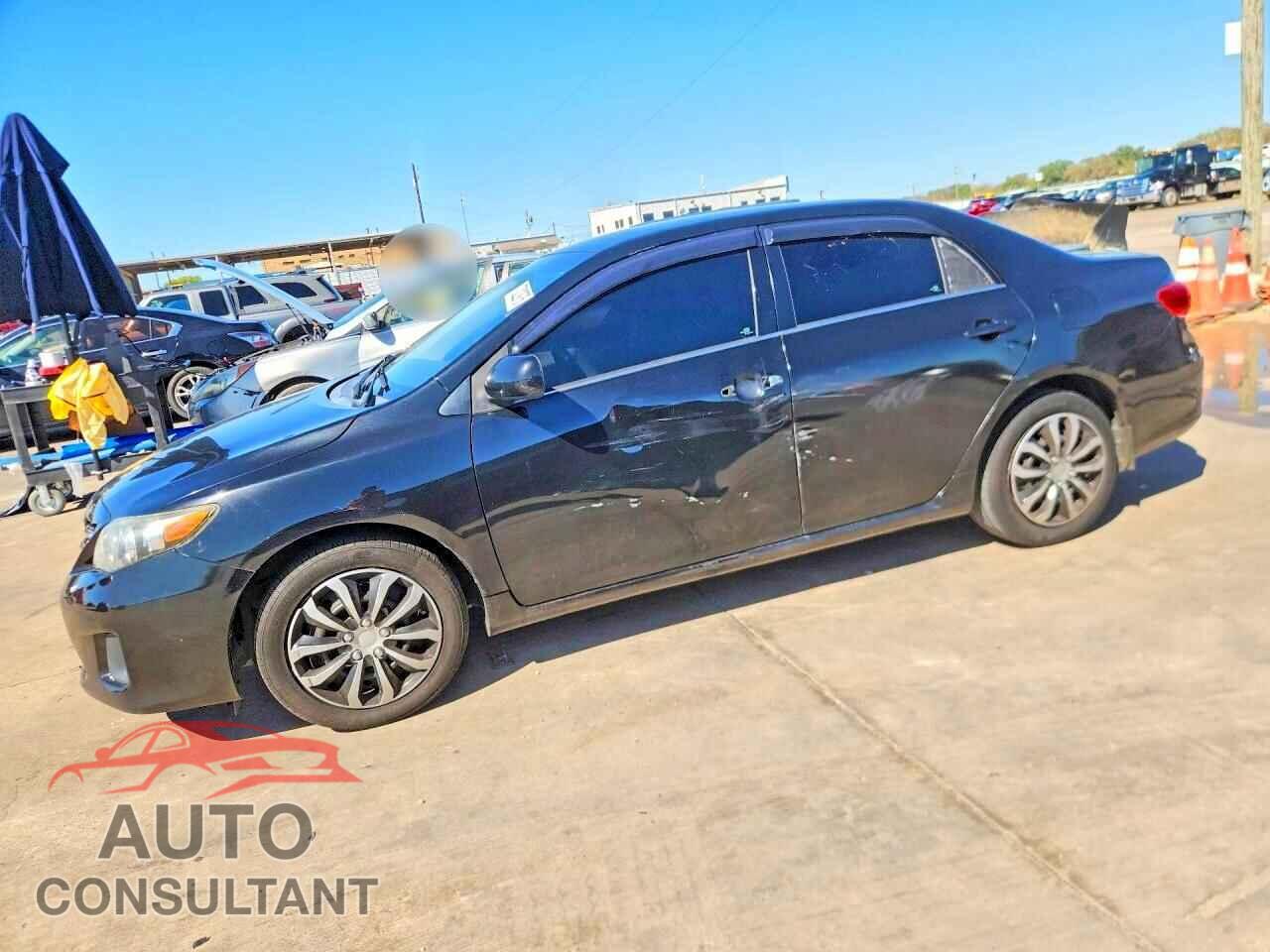 TOYOTA COROLLA 2013 - 5YFBU4EE0DP207704