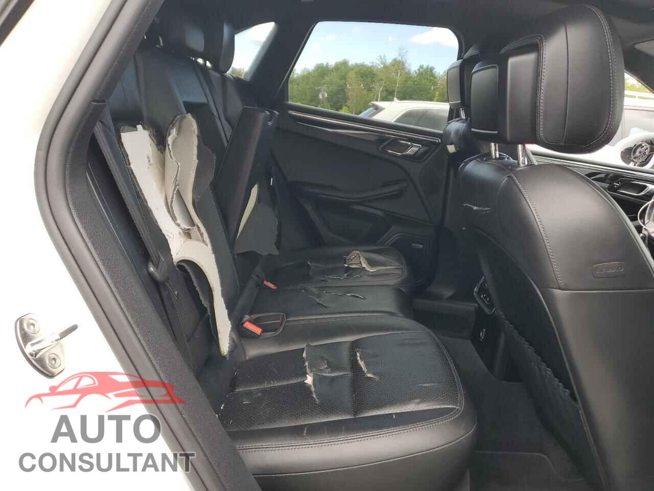 PORSCHE MACAN 2017 - WP1AB2A55HLB15318