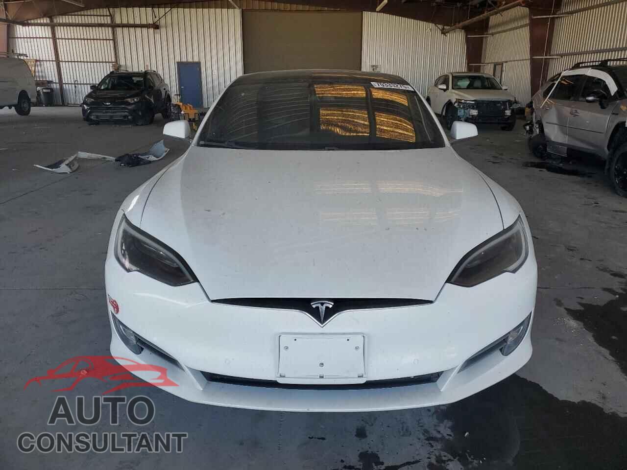 TESLA MODEL S 2018 - 5YJSA1E25JF281267