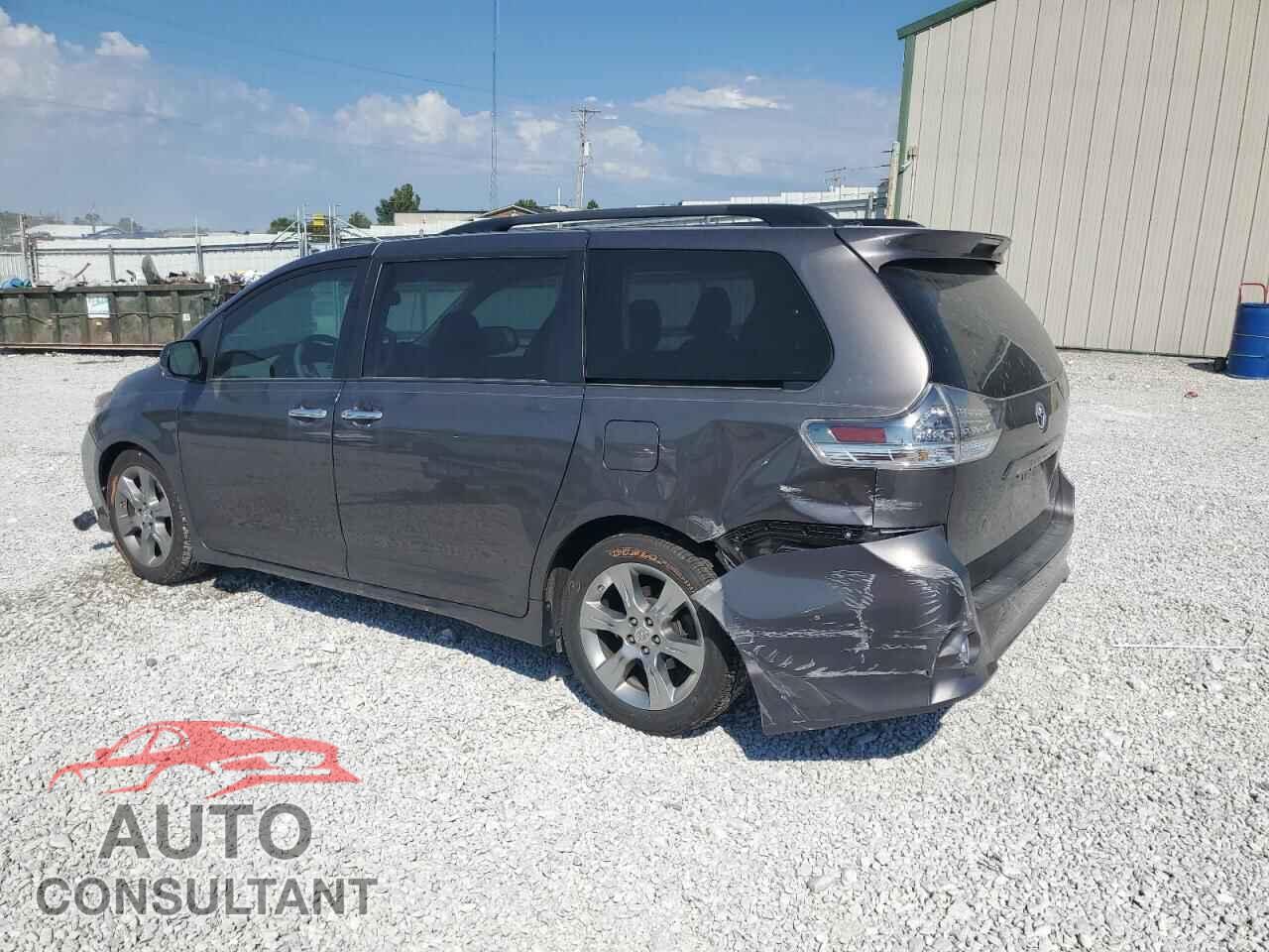 TOYOTA SIENNA 2013 - 5TDXK3DC2DS351767