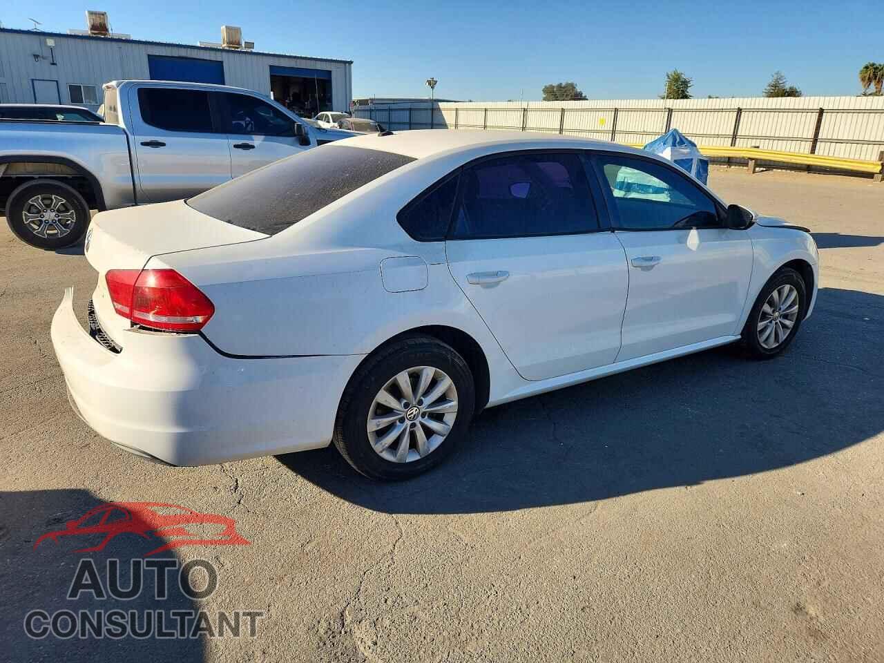 VOLKSWAGEN PASSAT 2012 - 1VWAP7A30CC103226
