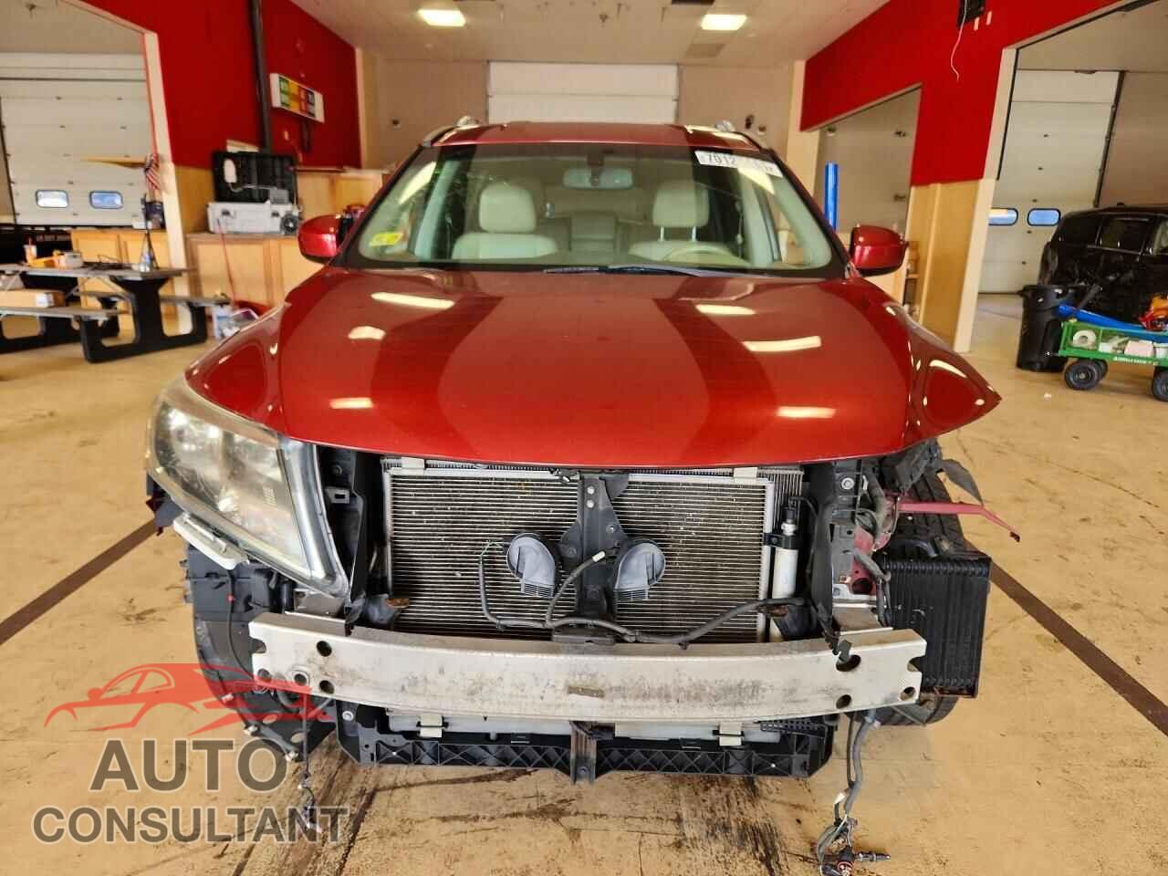 NISSAN PATHFINDER 2014 - 5N1AR2MM0EC622280