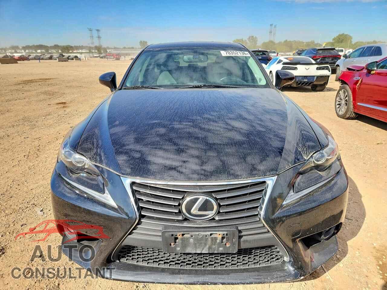 LEXUS IS 2015 - JTHCF1D21F5027649