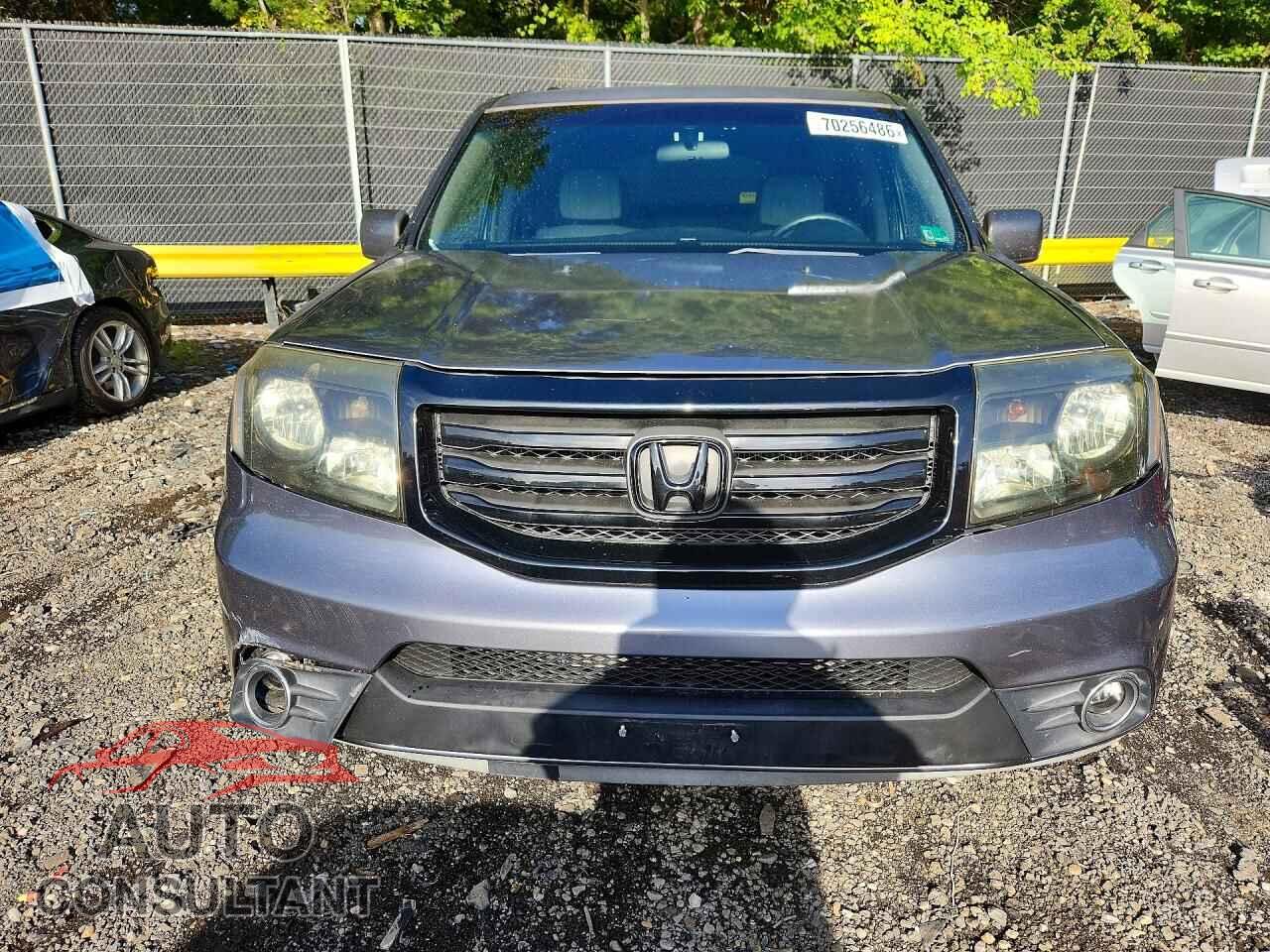 HONDA PILOT 2012 - 5FNYF4H47CB008697