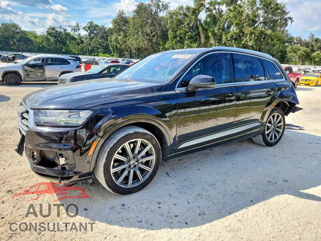 AUDI Q7 2019 - WA1LAAF70KD009808