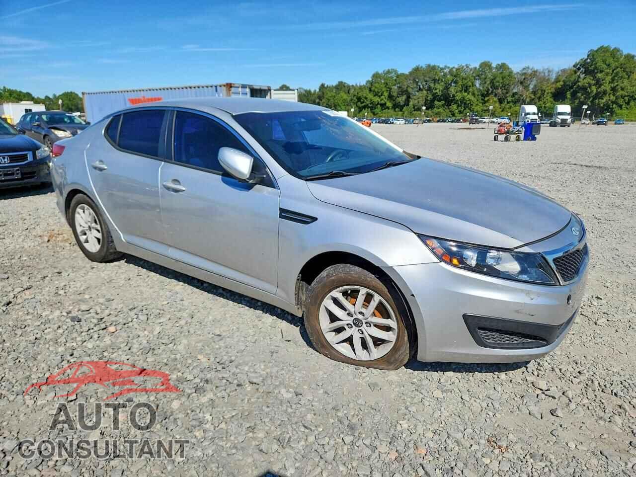 KIA OPTIMA 2011 - KNAGM4A78B5120539