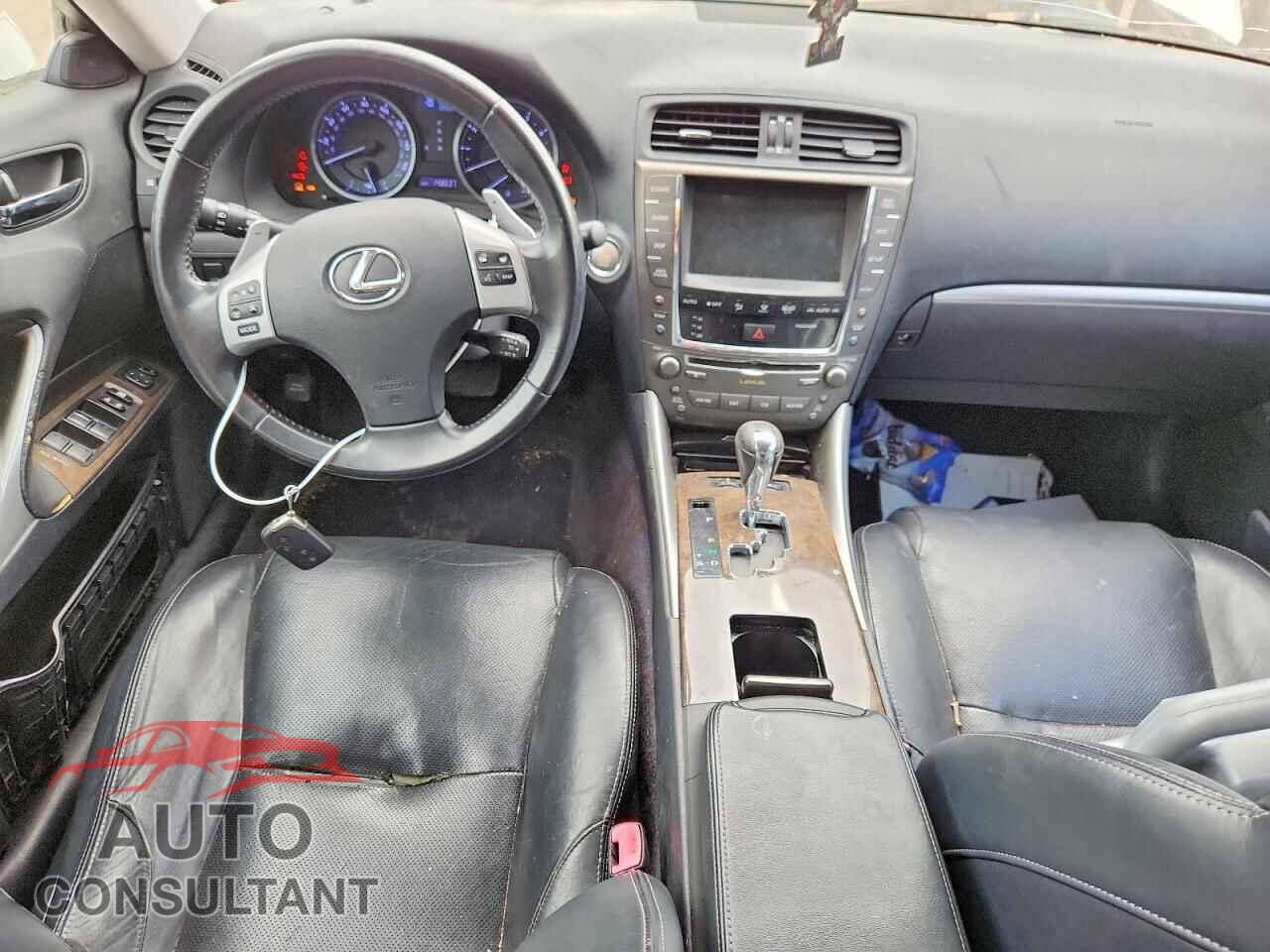 LEXUS IS 2012 - JTHBE5C21C5029890