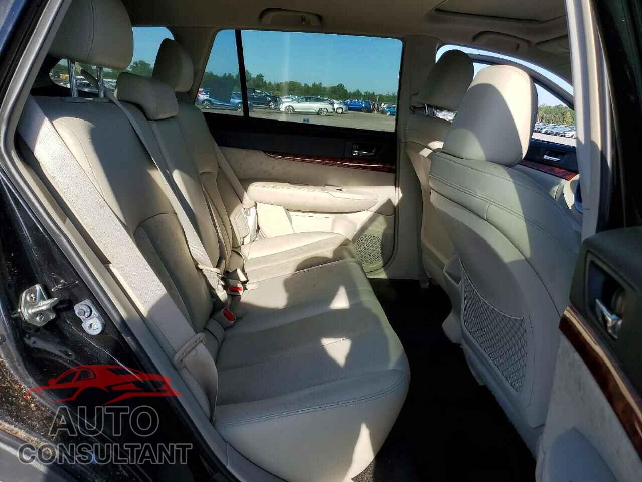 SUBARU OUTBACK 2011 - 4S4BRBLC1B3447143