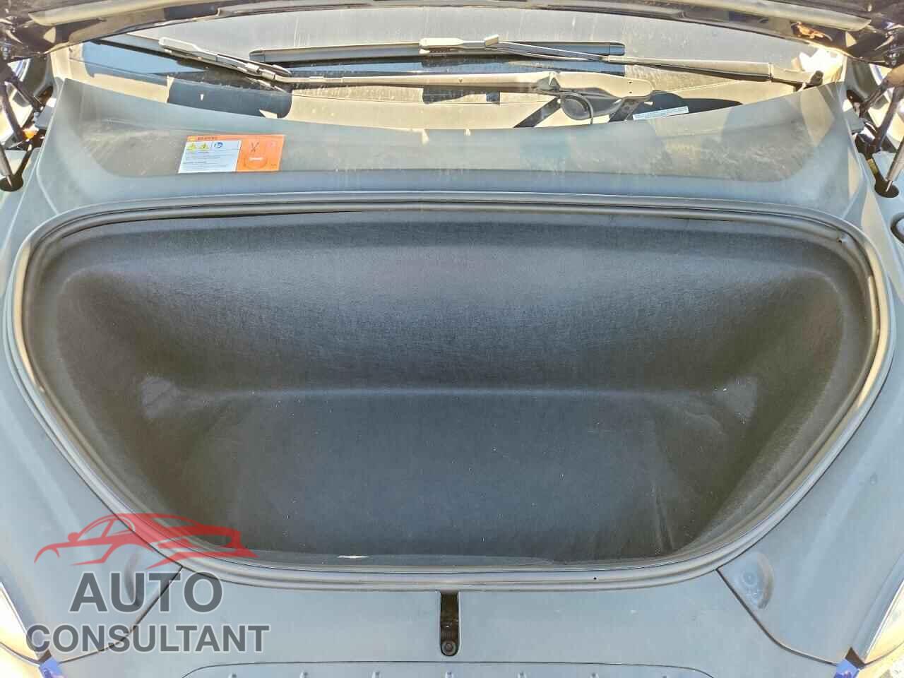 TESLA MODEL X 2018 - 5YJXCDE20JF115367