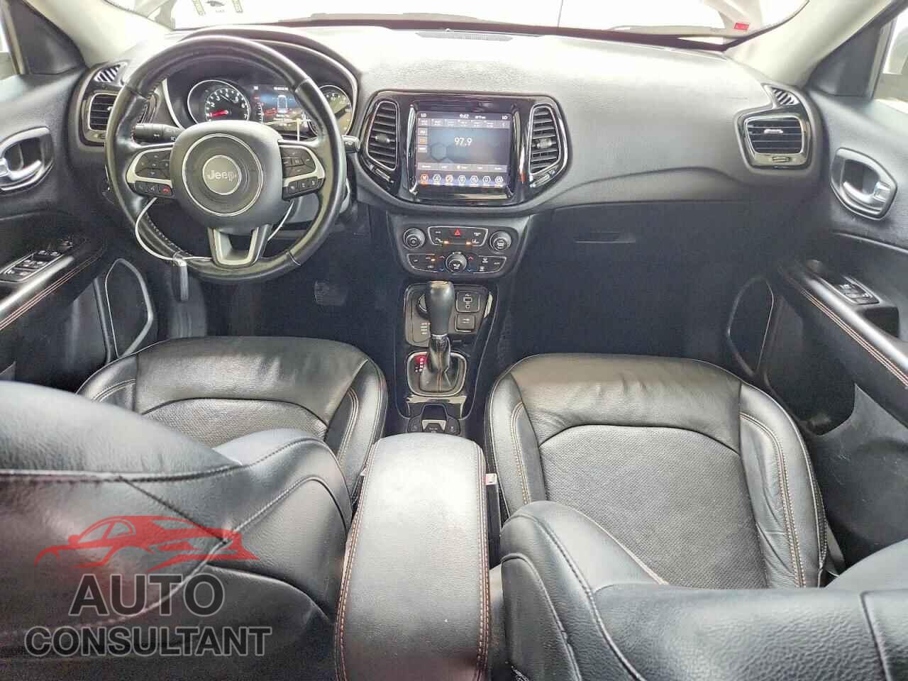 JEEP COMPASS 2021 - 3C4NJDCB9MT594524
