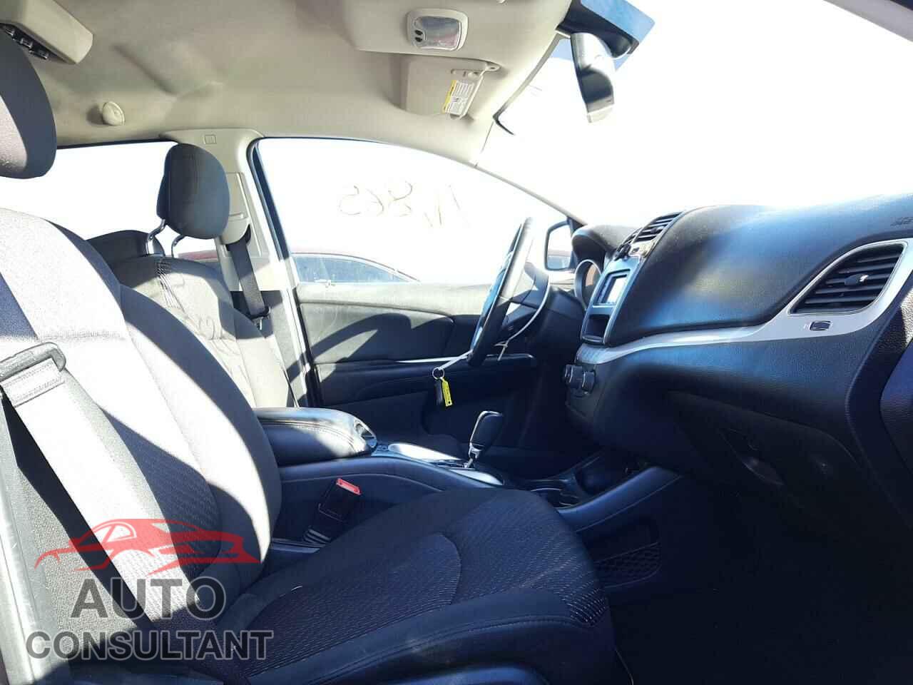 DODGE JOURNEY 2017 - 3C4PDCAB2HT508294