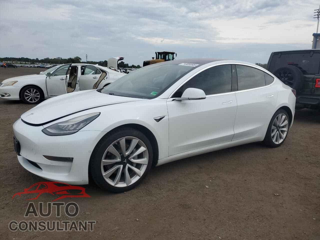 TESLA MODEL 3 2018 - 5YJ3E1EA2JF108886