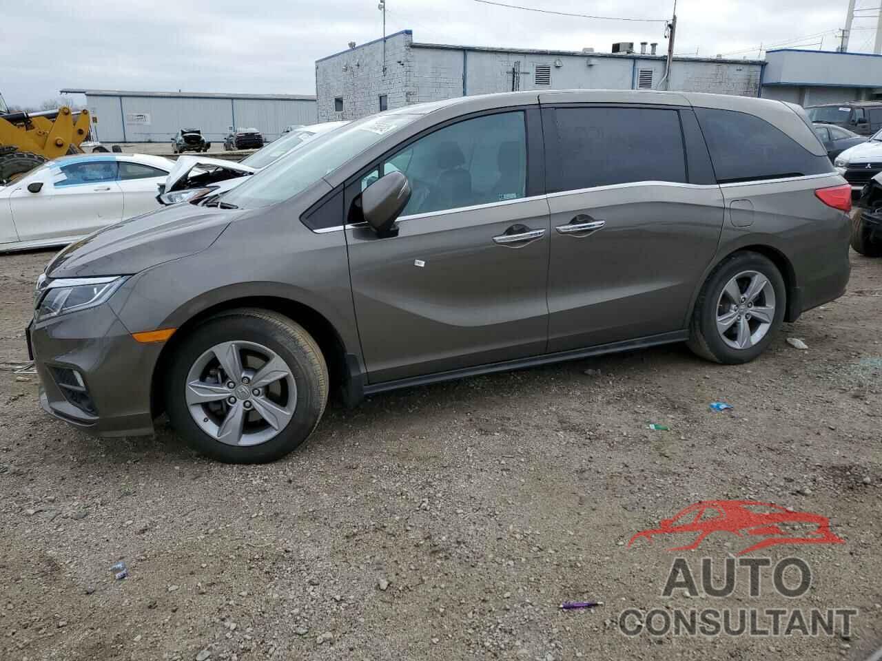 HONDA ODYSSEY 2018 - 5FNRL6H72JB107329