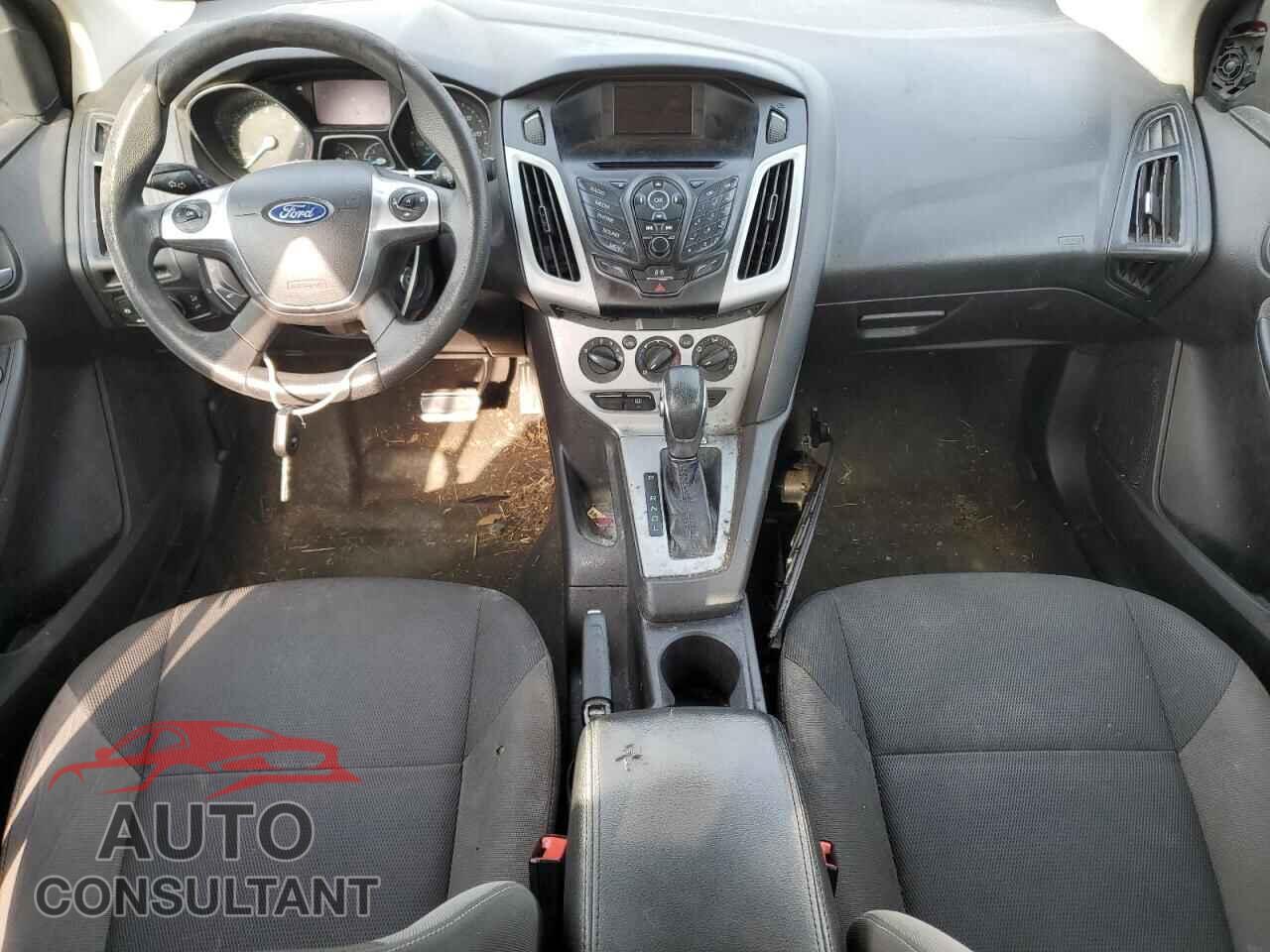 FORD FOCUS 2014 - 1FADP3F20EL211752