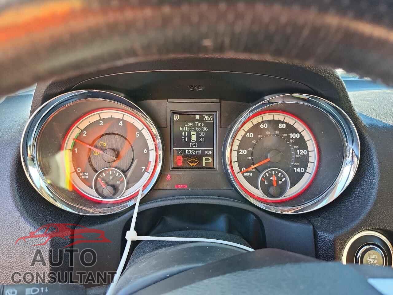 DODGE DURANGO 2013 - 1C4RDJEG2DC596997
