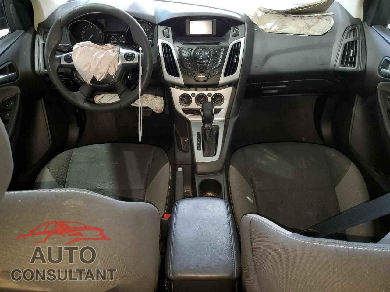 FORD FOCUS 2014 - 1FADP3F23EL366067