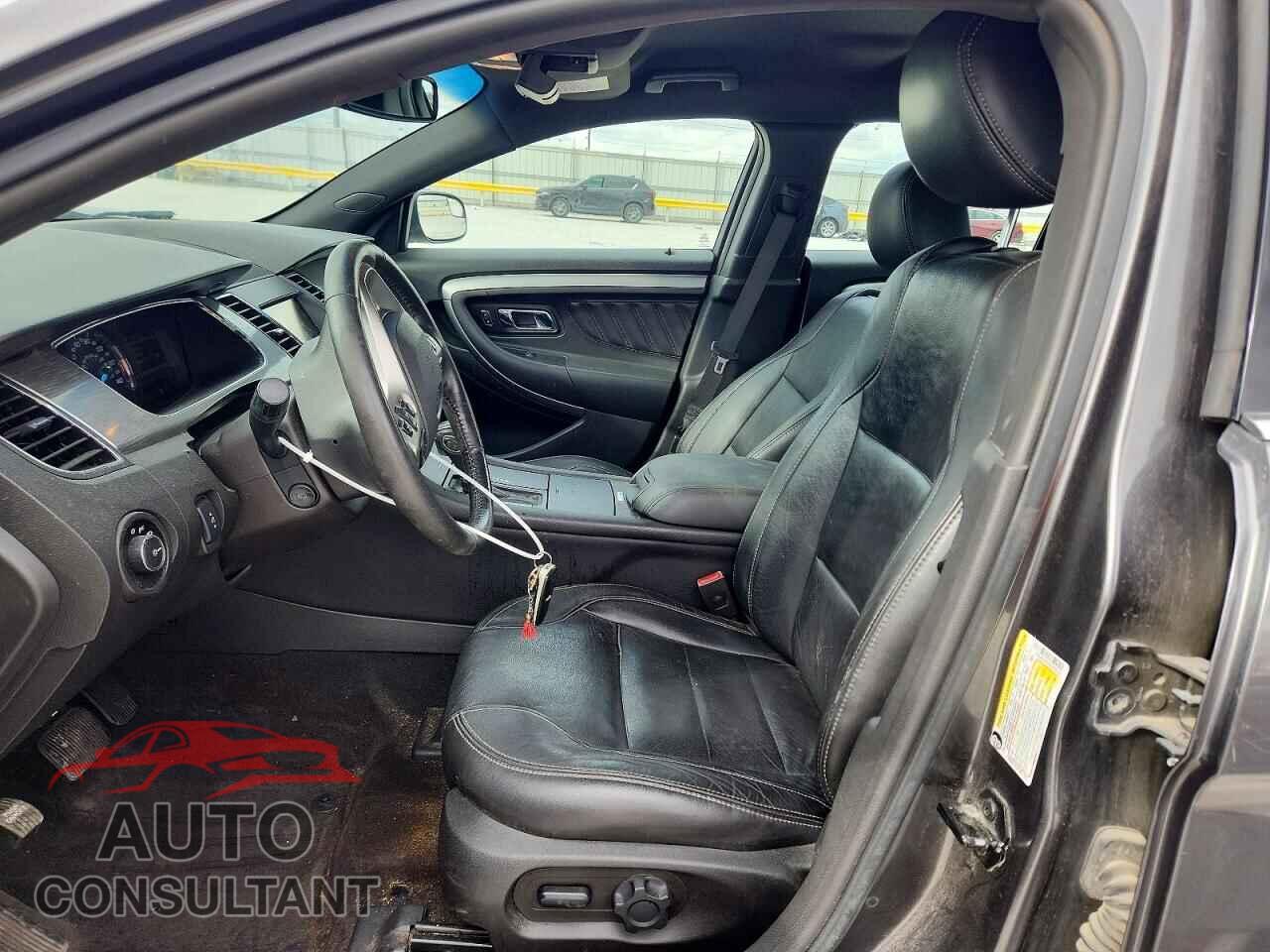 FORD TAURUS 2015 - 1FAHP2E82FG164543